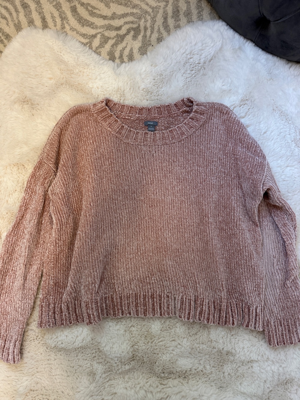 Aerie baby pink chenille sweater, size medium